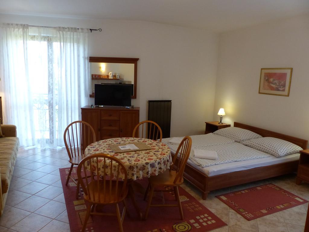 Toscana Lakeside Apartments I - II Family Friend Siófok Habitación foto