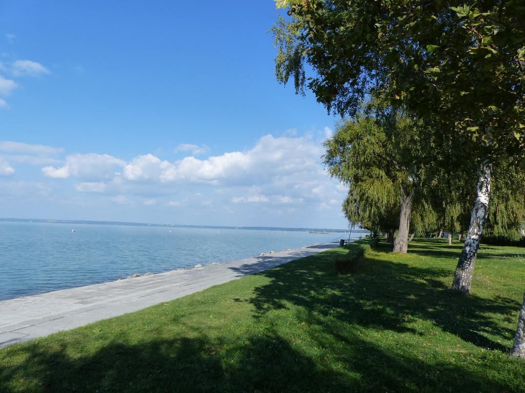 Toscana Lakeside Apartments I - II Family Friend Siófok Exterior foto