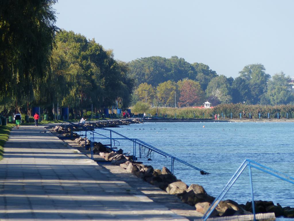 Toscana Lakeside Apartments I - II Family Friend Siófok Exterior foto